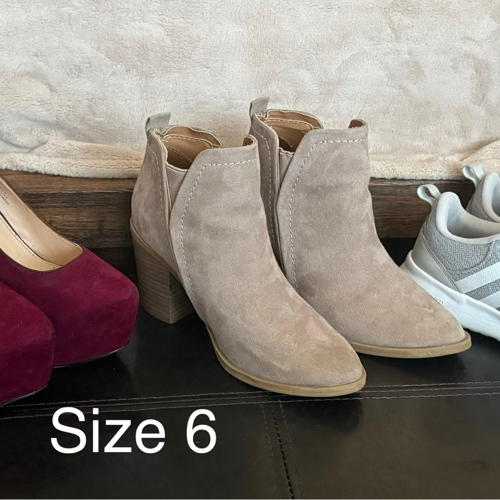 Set of 3 shoes Taupe Suede Ankle Boots - Size 6
